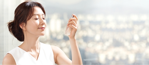 Xịt khoáng bằng nước Lavie